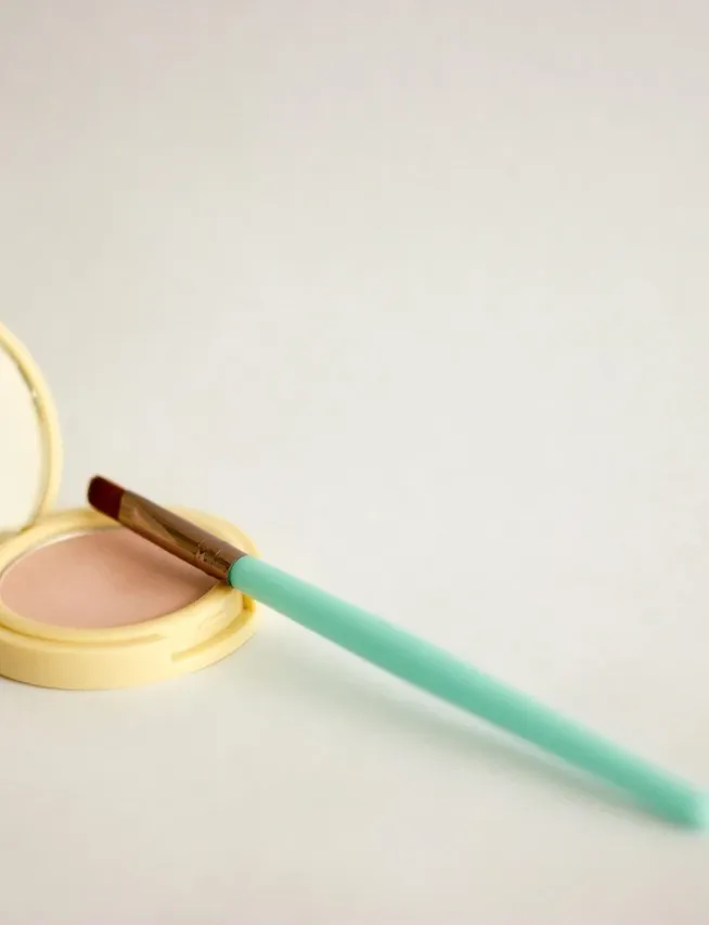 Makeup Mirrors: Your Ultimate Guide 3